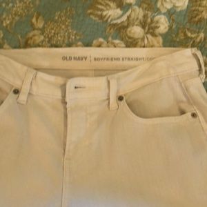 Old Navy, boyfriend straight leg white jeans. Sz 8